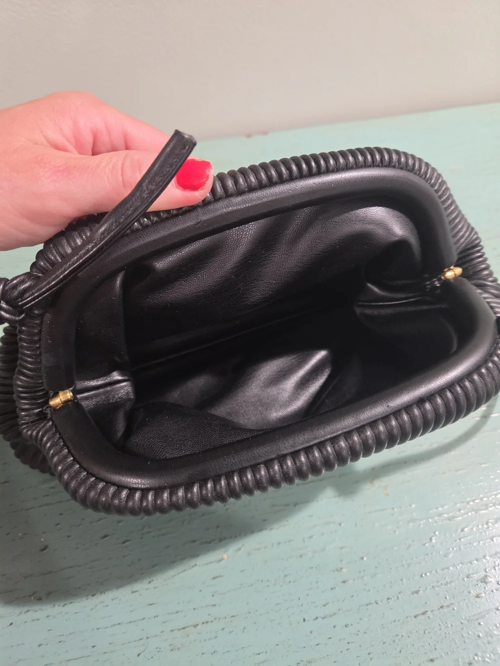 KingTo Black Ribbed Vegan Leather Cloud Crossbody Bag
